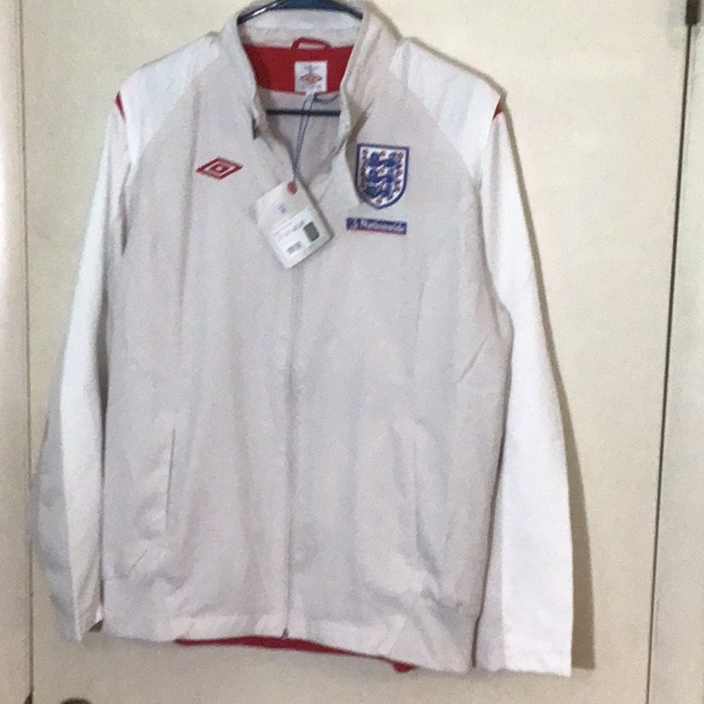 NWT Men’s Umbro Nationwide England Aftermatch Soccer Football jacket